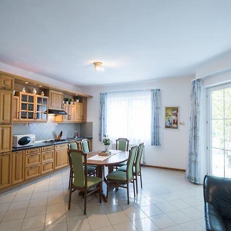 Gyorfi Apartmanhaz Zamárdi Exterior foto