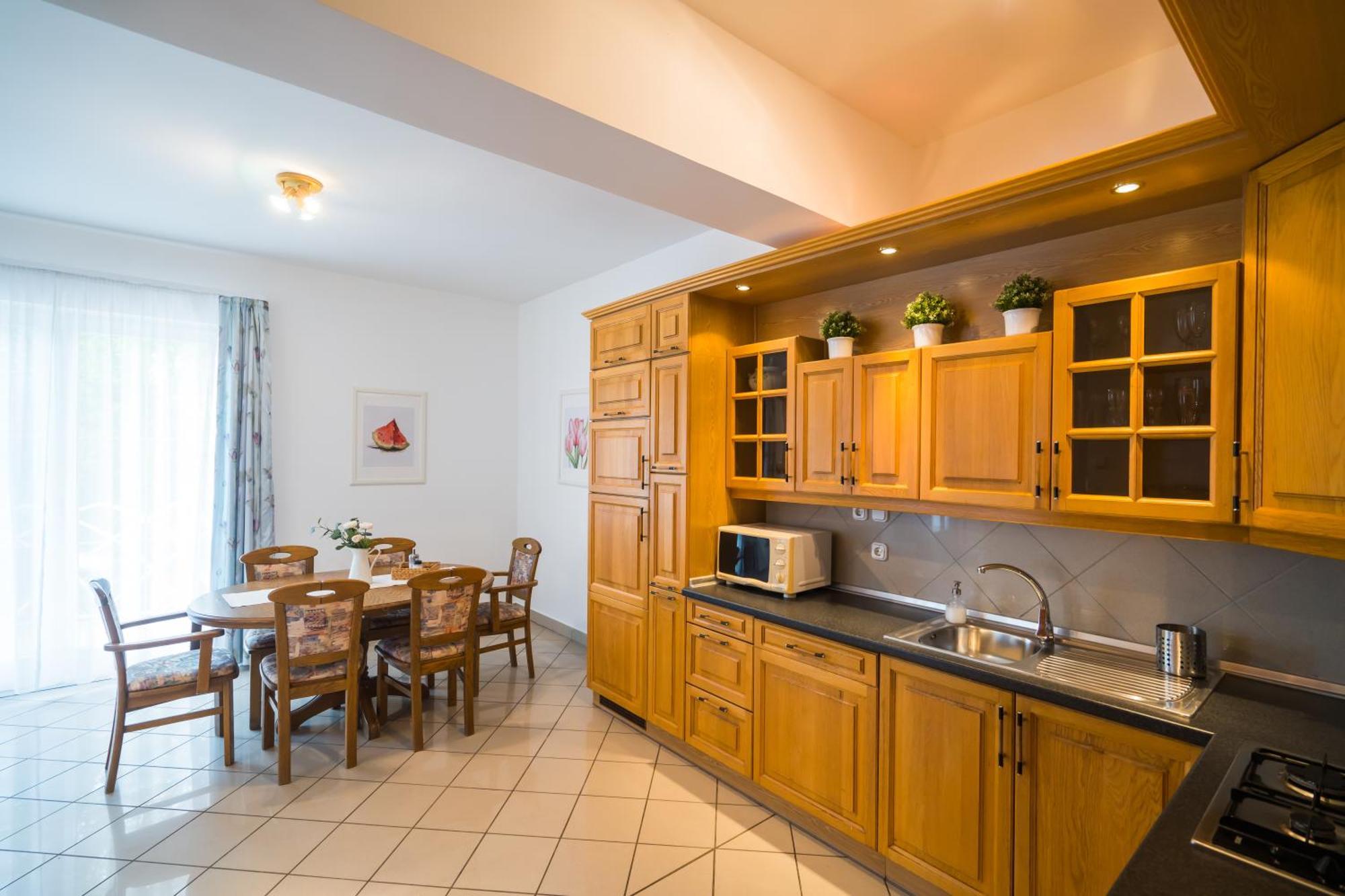 Gyorfi Apartmanhaz Zamárdi Exterior foto