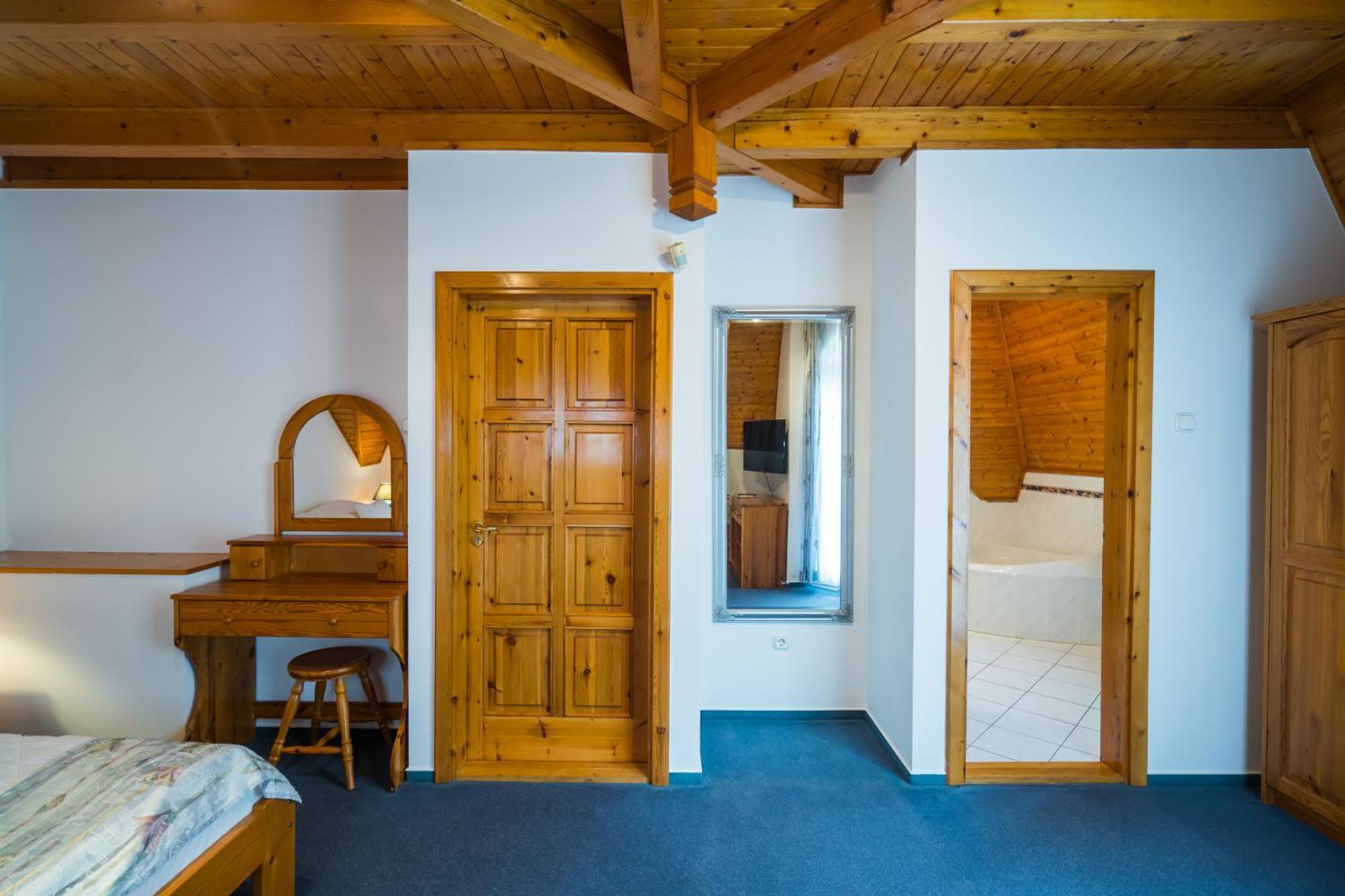 Gyorfi Apartmanhaz Zamárdi Exterior foto
