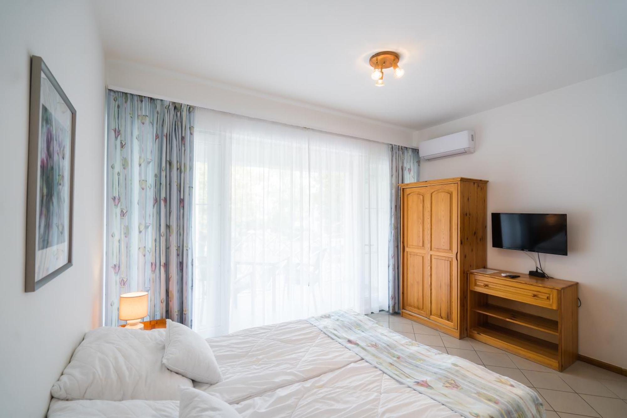 Gyorfi Apartmanhaz Zamárdi Exterior foto