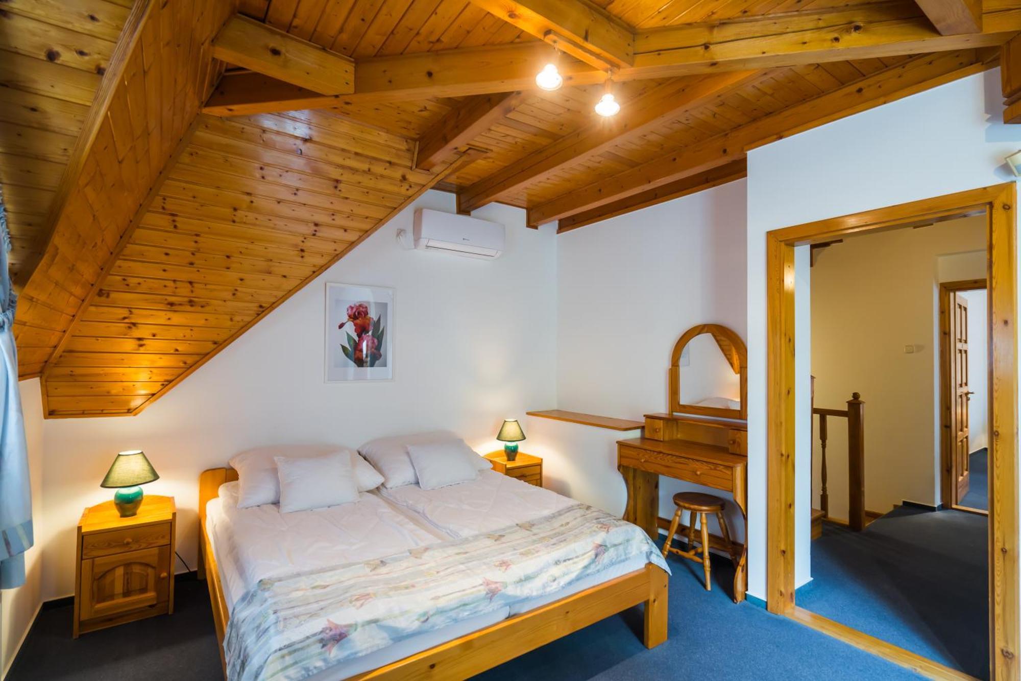 Gyorfi Apartmanhaz Zamárdi Exterior foto
